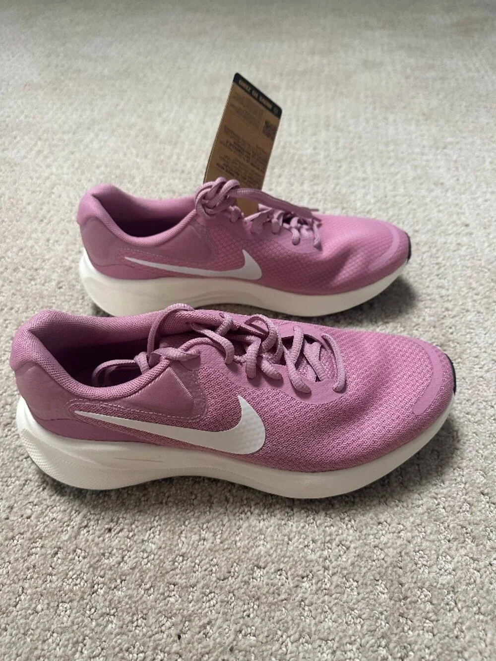 Nike Revolution 7 Women’s 9 Pink Sail Running Shoes FB2208-604